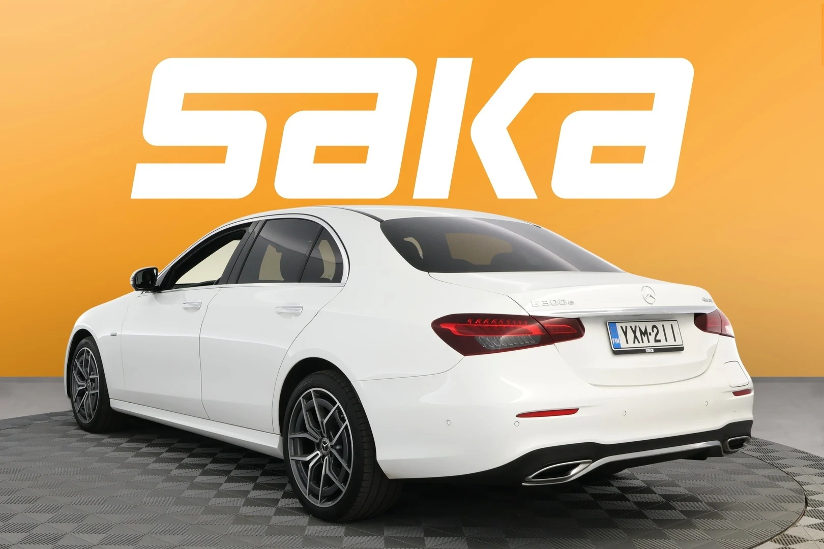 Car Image - 2Qj6aeVfOOhyZWN98nhaJA