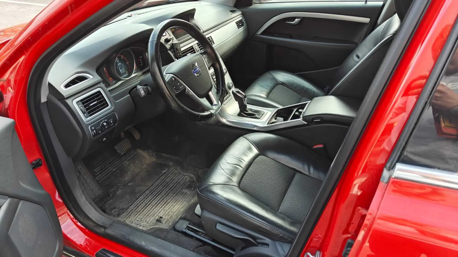 Car Image - 24XuSFjAWTe0t4FgNHYFQQ