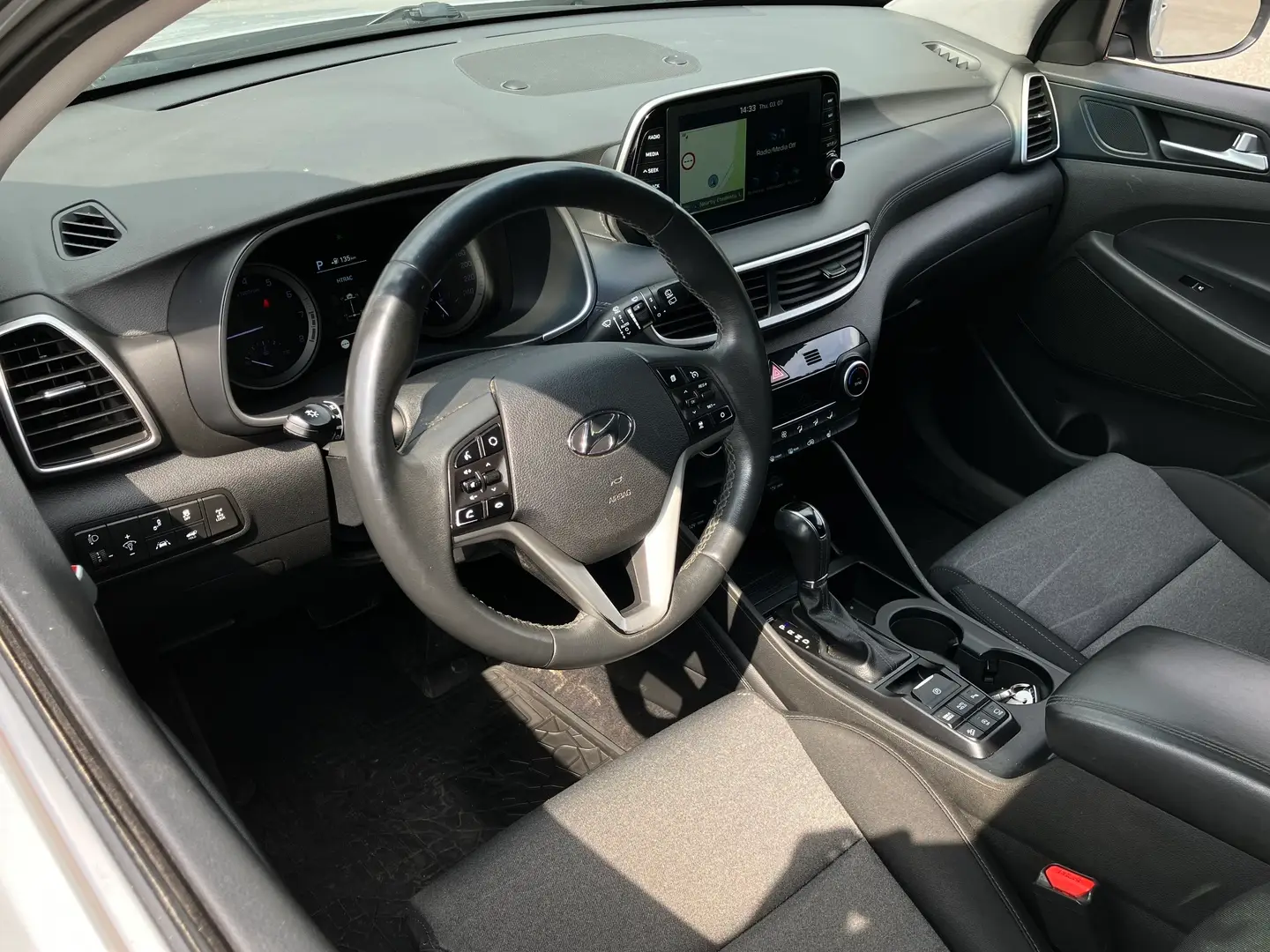 Car Image - 3Inc1SUn4HdjwnfqCbcEpT