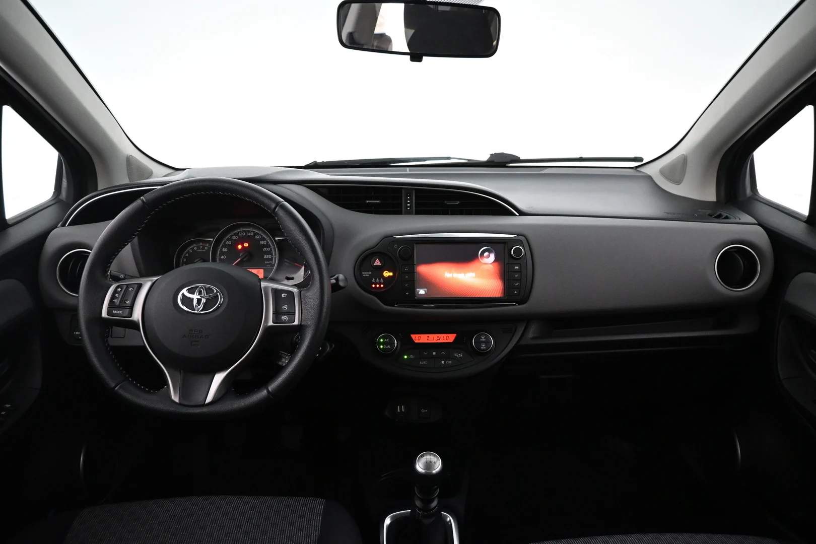 Car Image - 18dxakRdw0I2pl1BAYrXOn