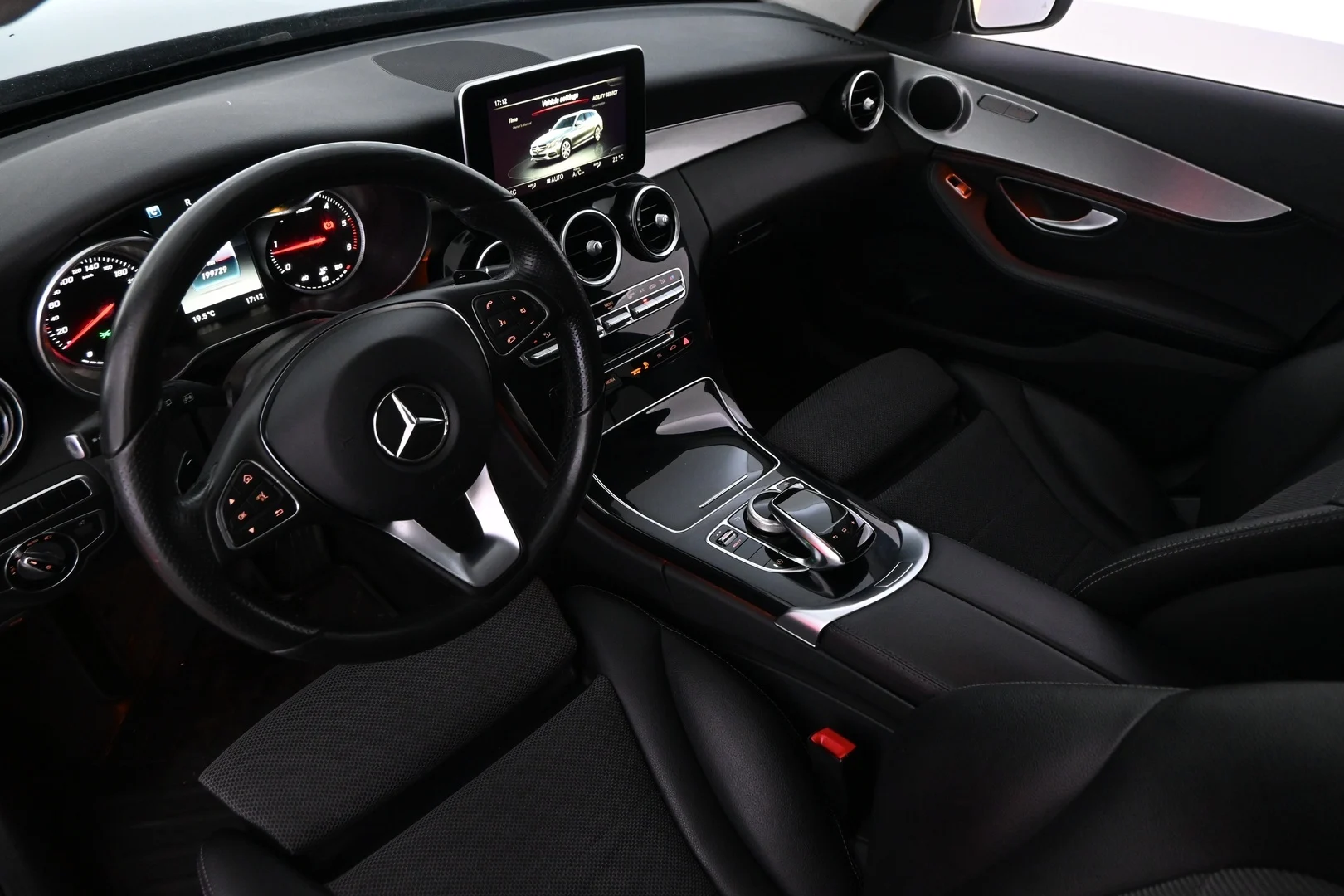 Car Image - 4xEfdhsmjQLMJRdjxtNx4q