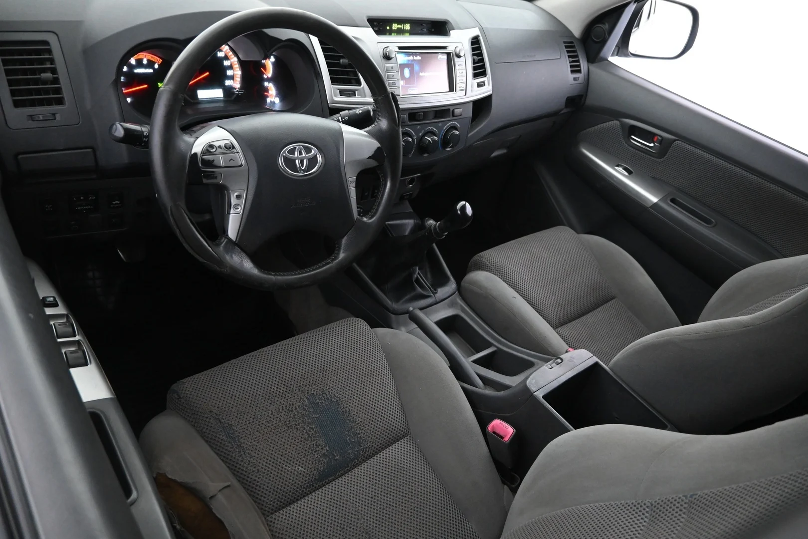 Car Image - gTvE93sMKs6ZwYlT9GfJ4
