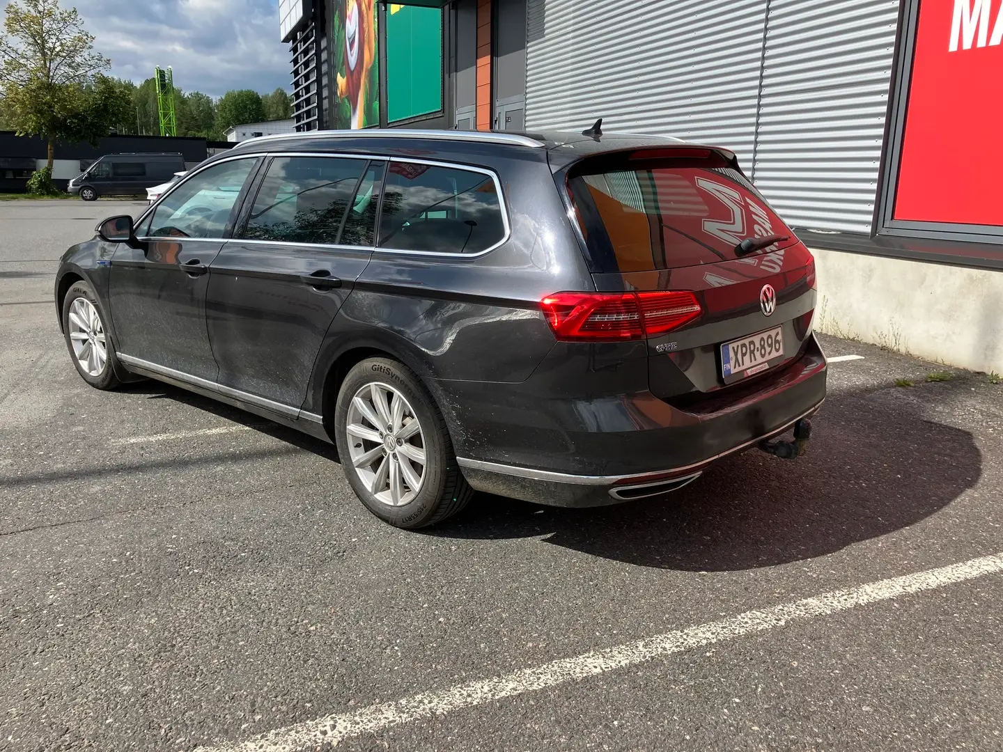 Car Image - 6SVpV2hiP0aGTcV6n4E7Qf