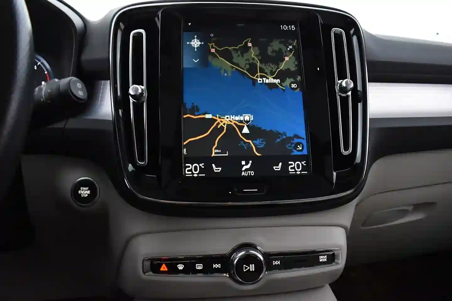 Car Image - 2QYuHWR5ifdTucruvestxd