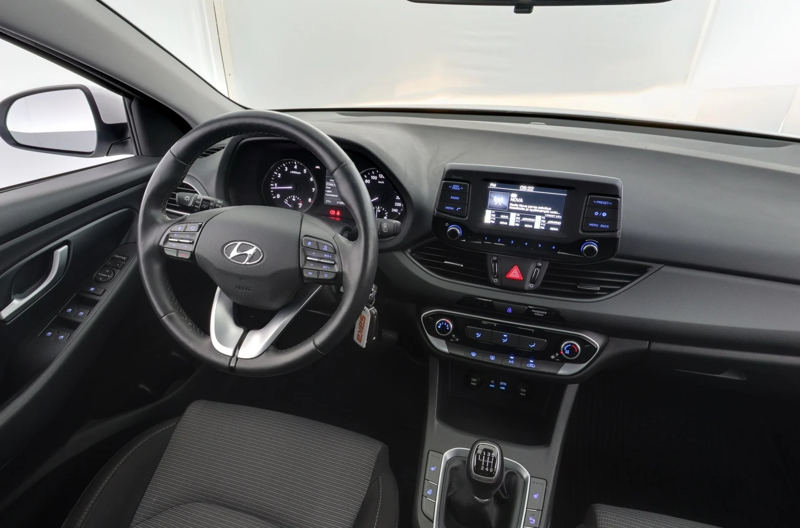 Car Image - 7e8wiUeOeohBhJ3IYyITE