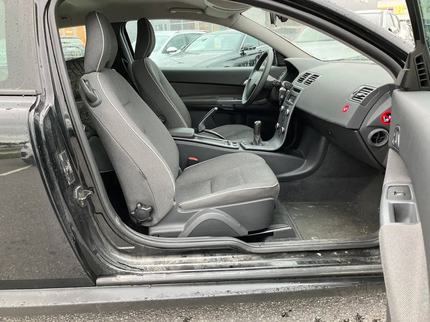 Car Image - 79ZMYmhG95RdWJI2LNxfYX
