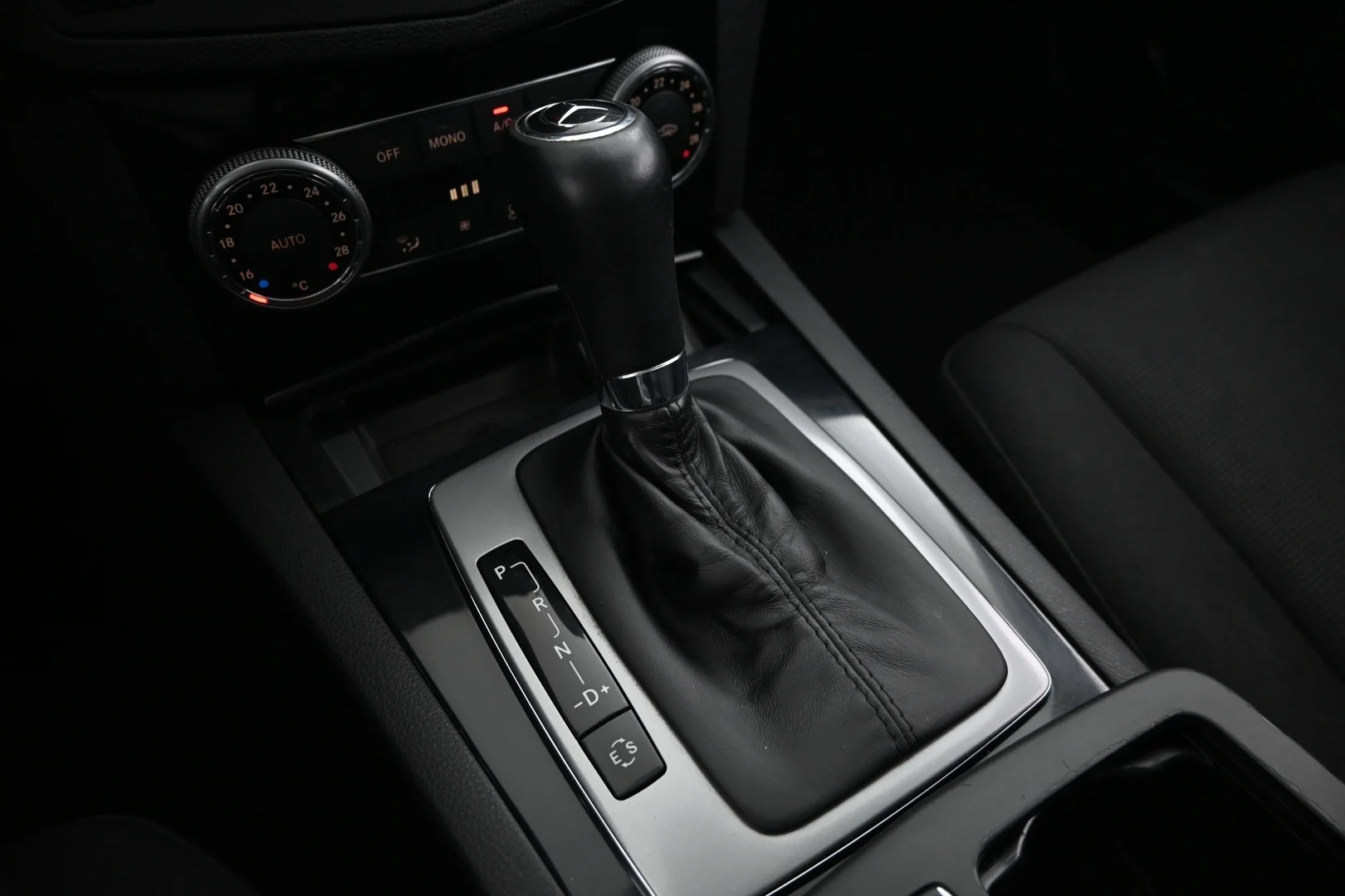 Car Image - 3TZCQpQHrImuaKzoJBr2Yb