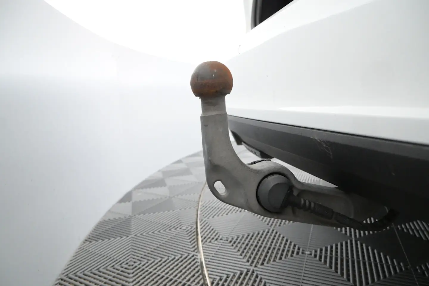 Car Image - 1hlE8u5iaUqLFLqhbYaqfu