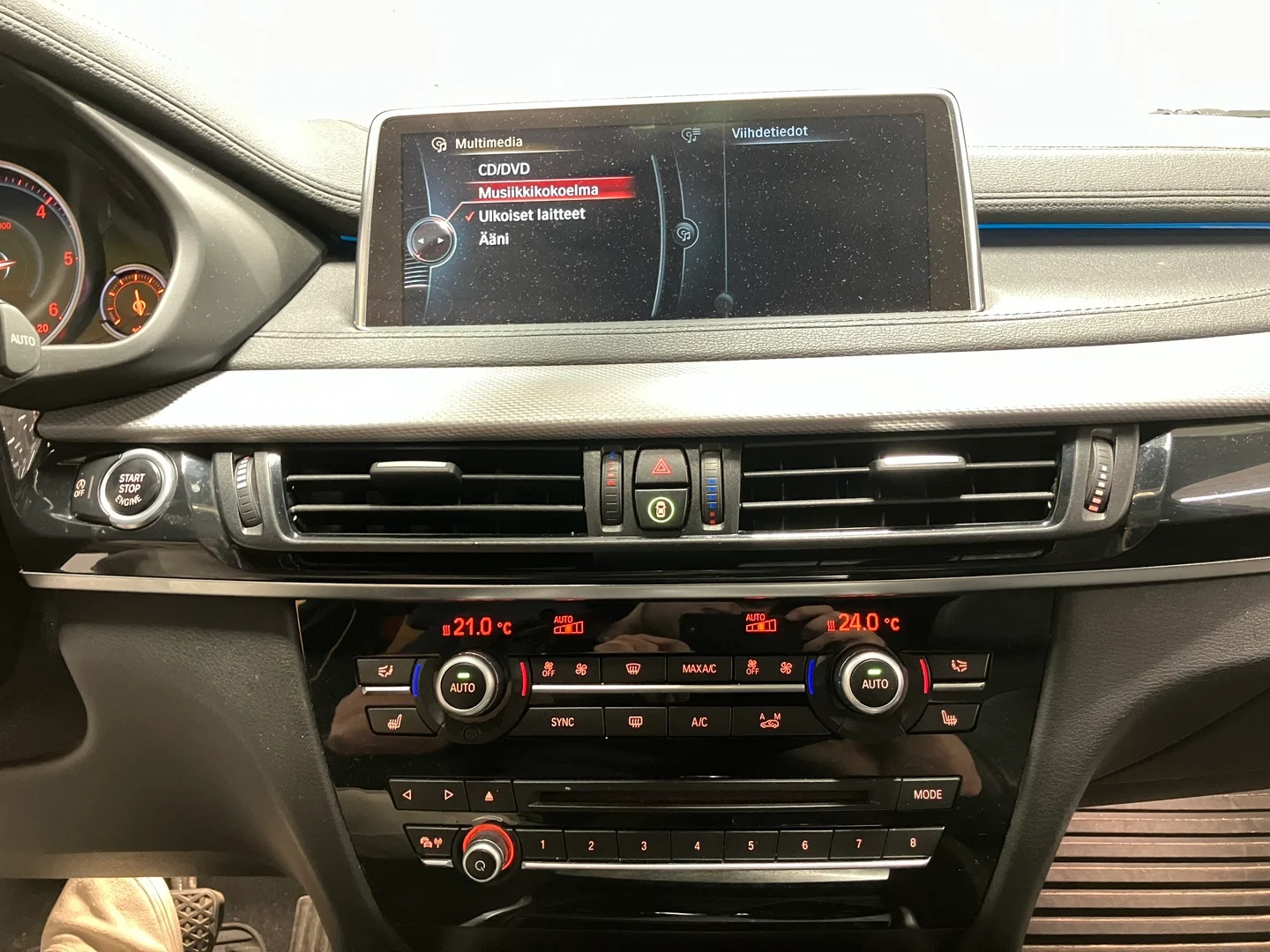 Car Image - 4LD4WQagmmH0XZYrUFUBv2