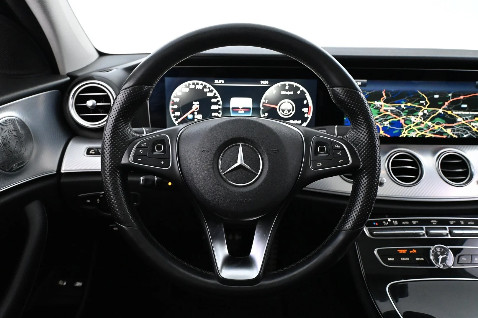Car Image - 2t0QqOLLDi9IqCiXNAbHkQ