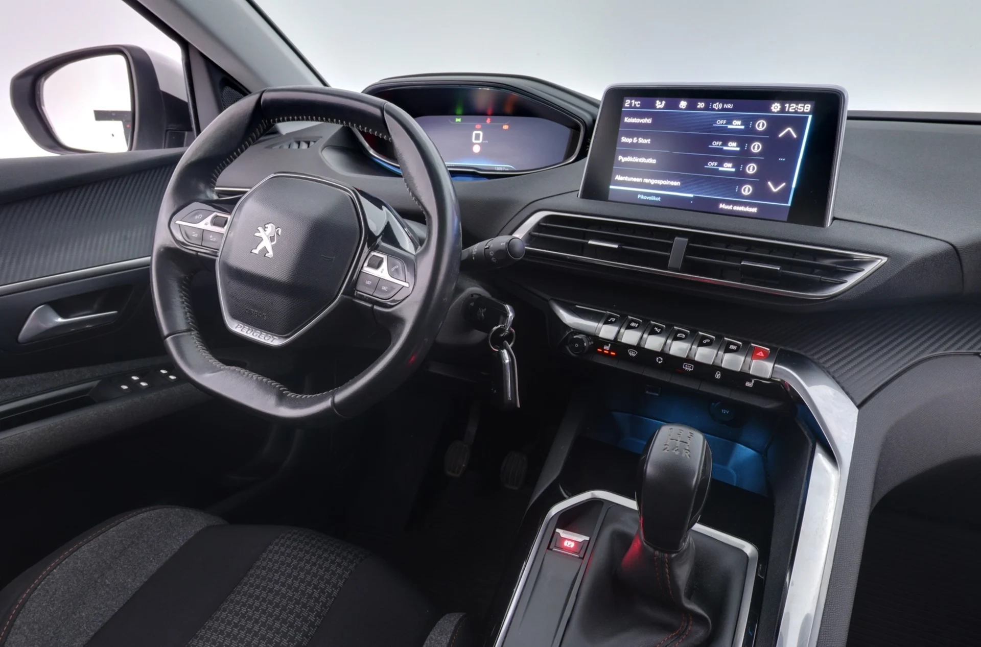 Car Image - 4LB8PbqiPgEW8SlCdYgdld