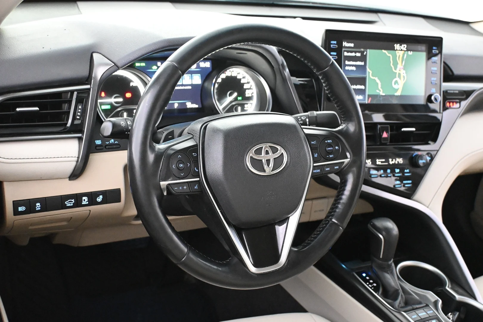 Car Image - 7sxUlBQZxiMihWrfG69N8g