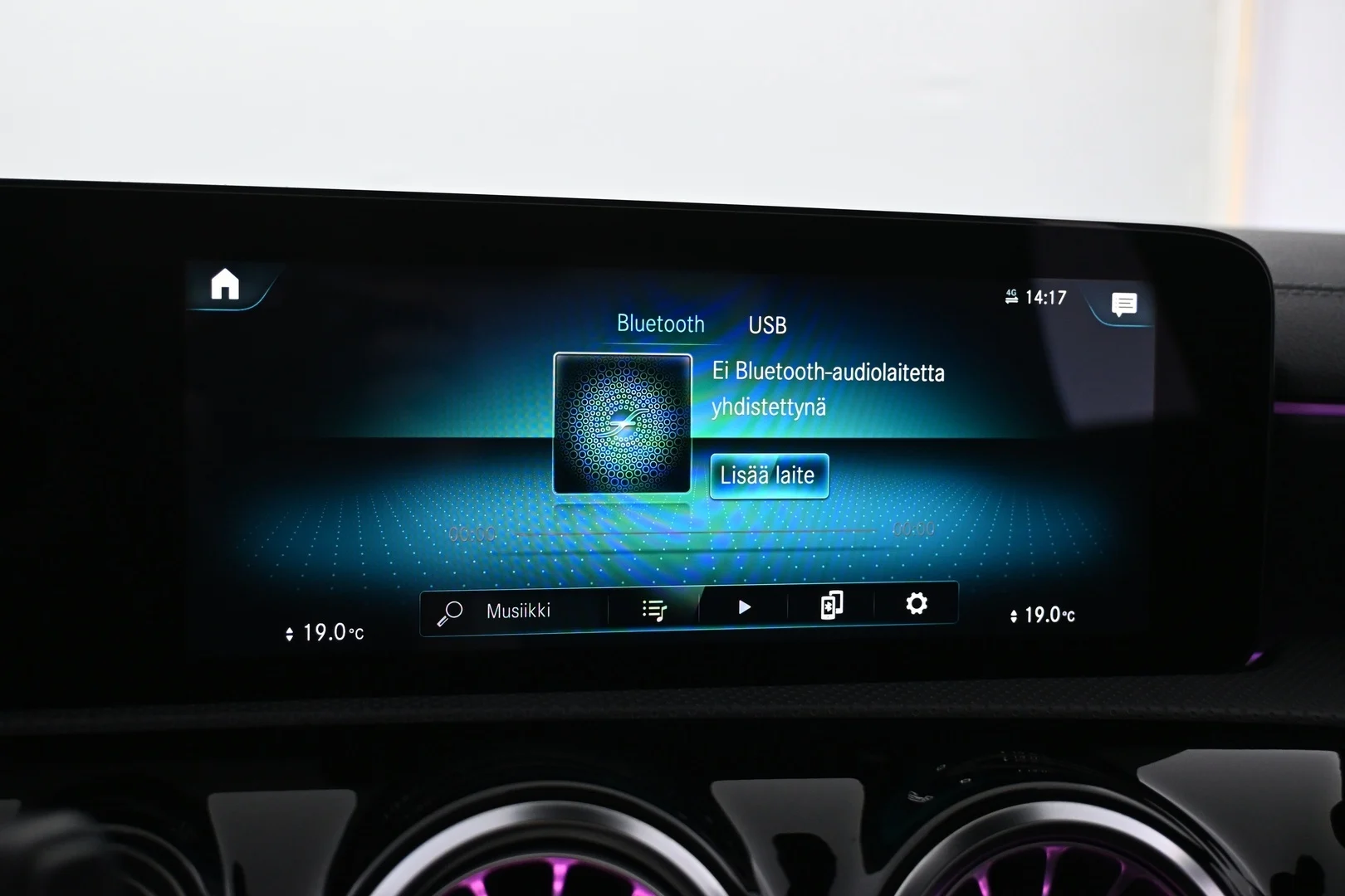 Car Image - 1chbYBBC1YN7jCrXDkYeTz