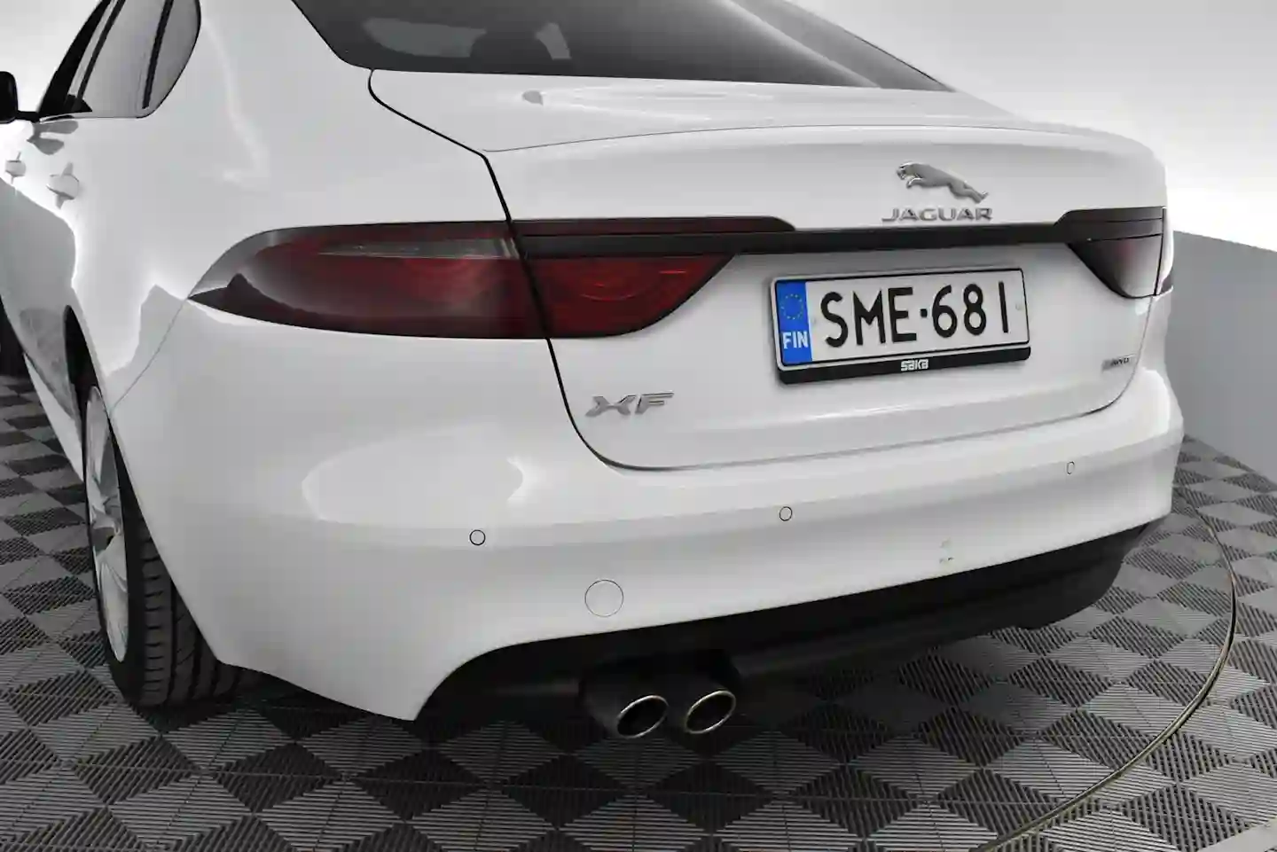 Car Image - zpeCQaUJgUALKnE1hkR5N