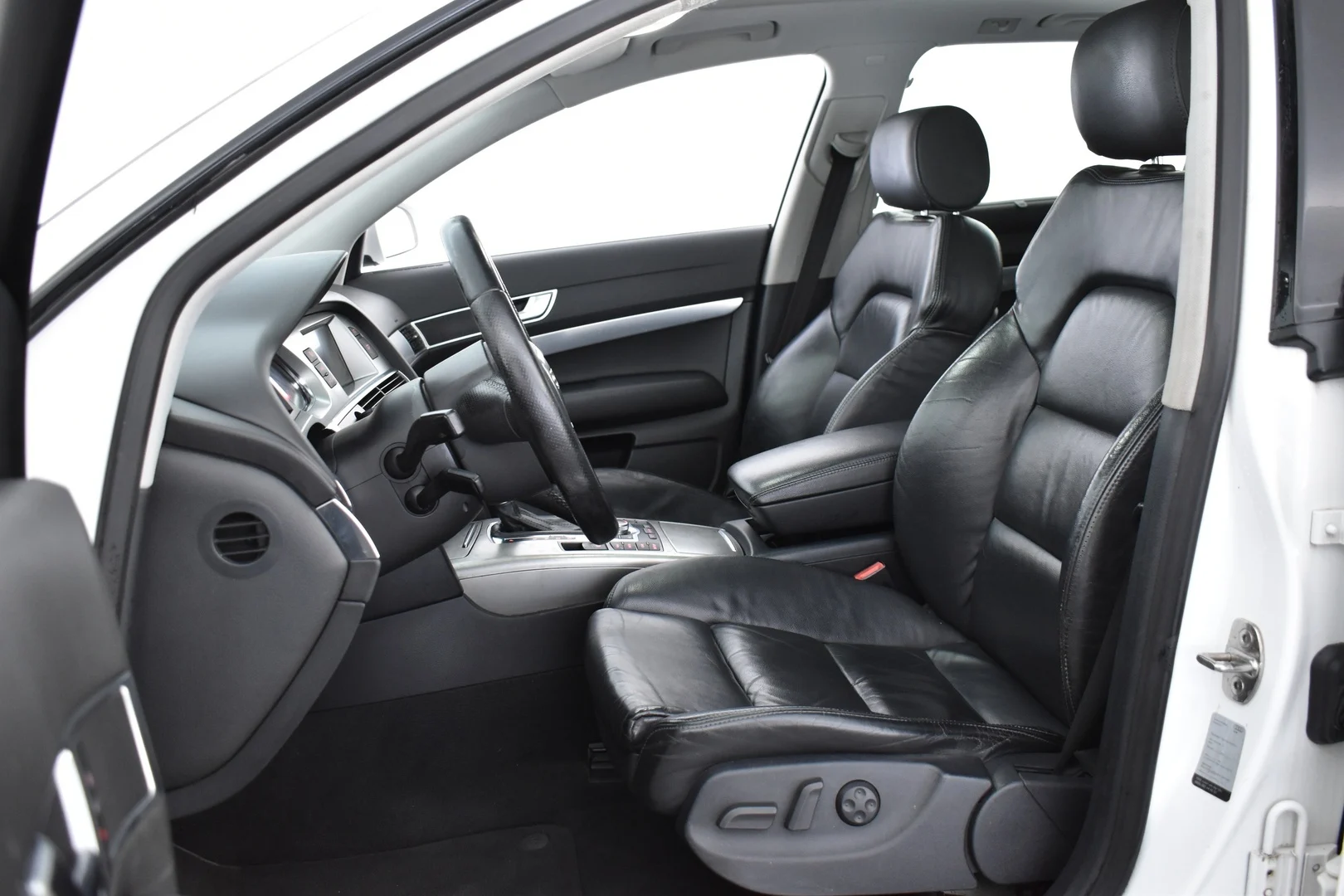 Car Image - 5ndryqLZiqpeAHYgAfuRnd