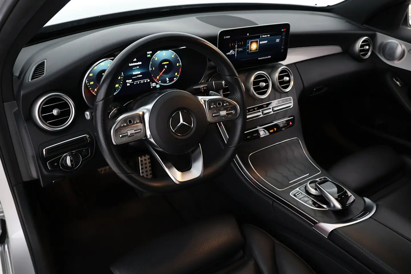 Car Image - 3O7T4uXrNH547L0pPZ9GOu