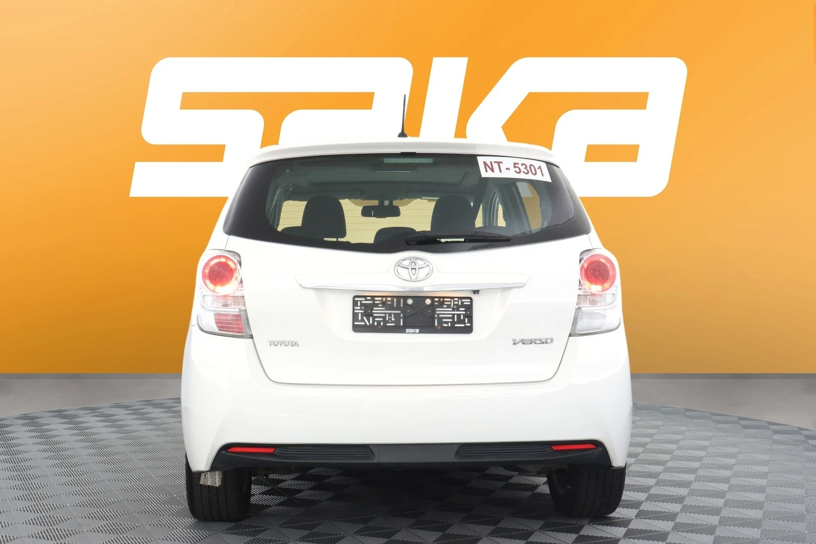 Car Image - 5Uzba2b60jzqvaQuls8FM4