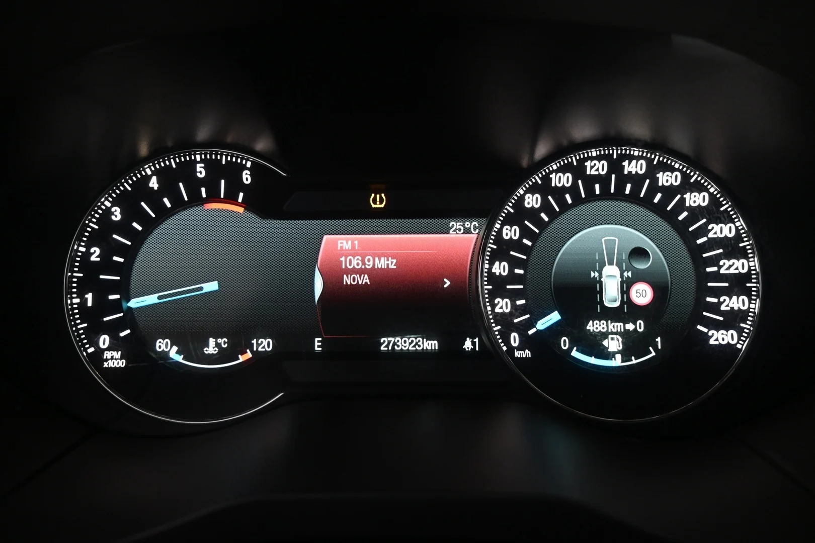 Car Image - 1IKjNVfw0PP9XxlbvpgKIF