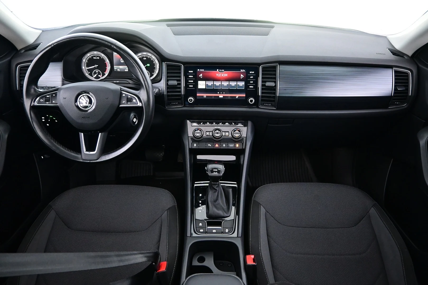 Car Image - 1YqRq9klYtPRA81f5qw61d
