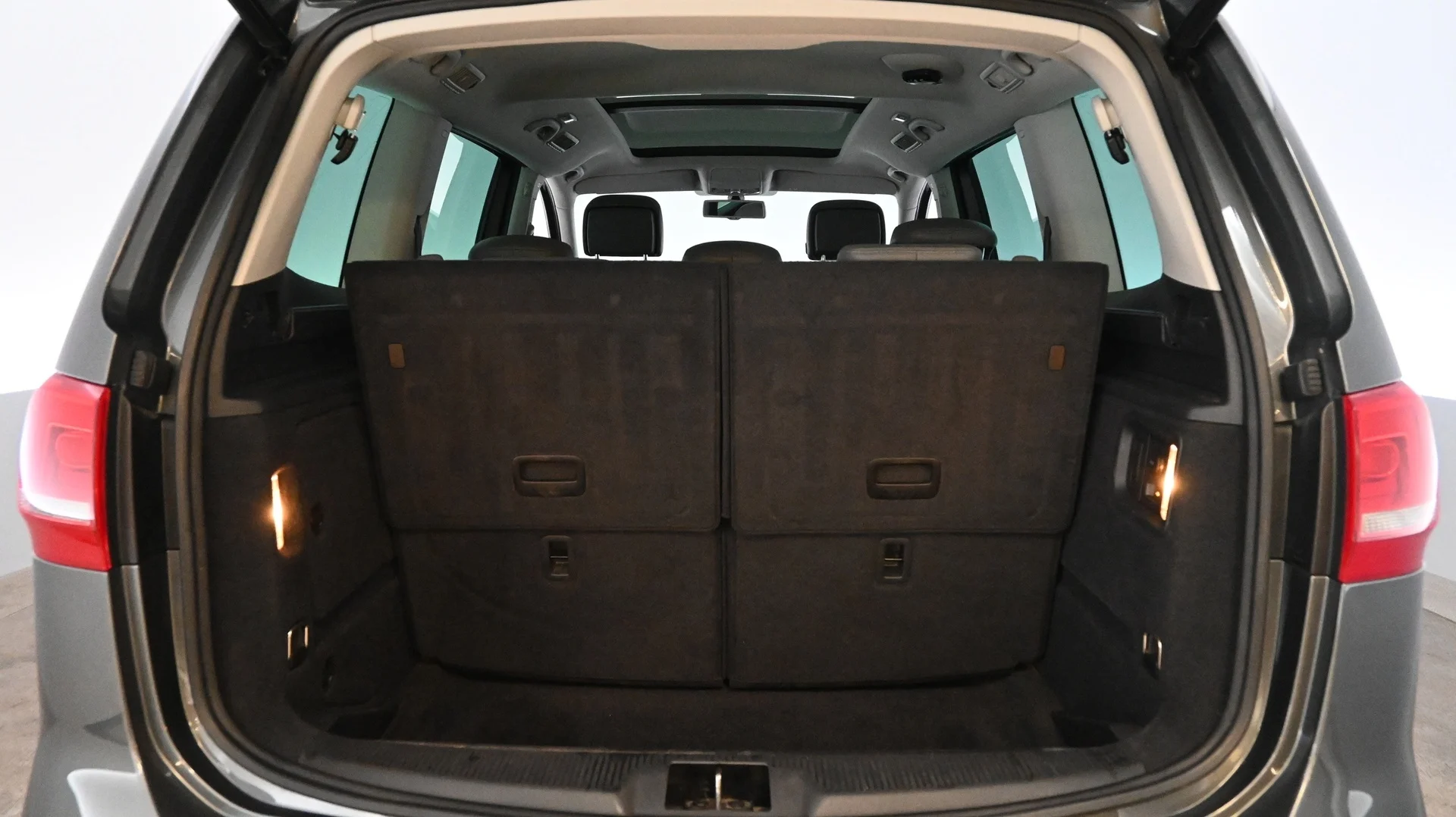 Car Image - 6RUQmnoiPymvG03TlYPju5