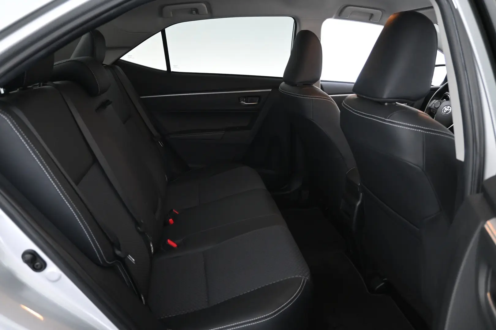 Car Image - 1pILO9s3HZHeh5y36mQdDI