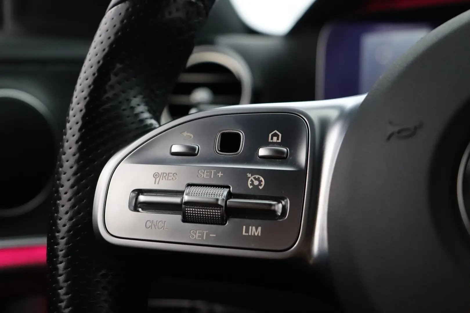 Car Image - 7Liv09KHrHfJaGJuPxn5Wg