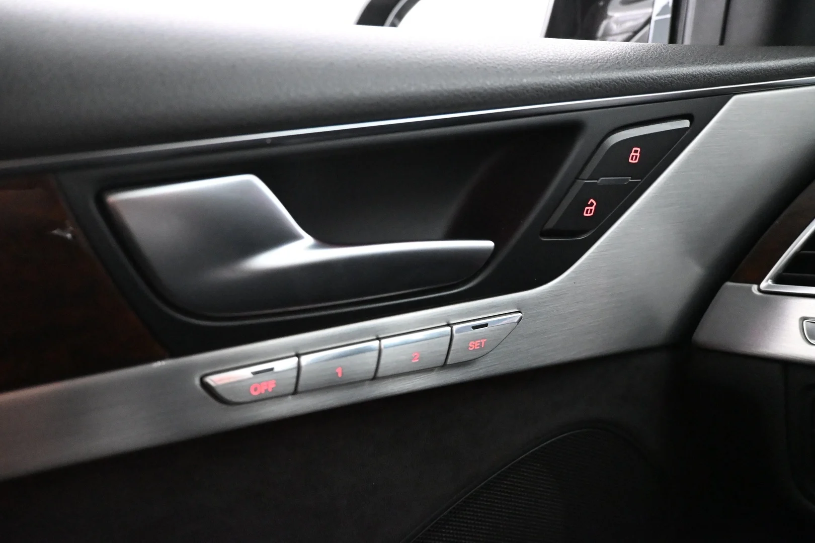 Car Image - 1Jh0JhpVJvhCeFPKSnmnJA