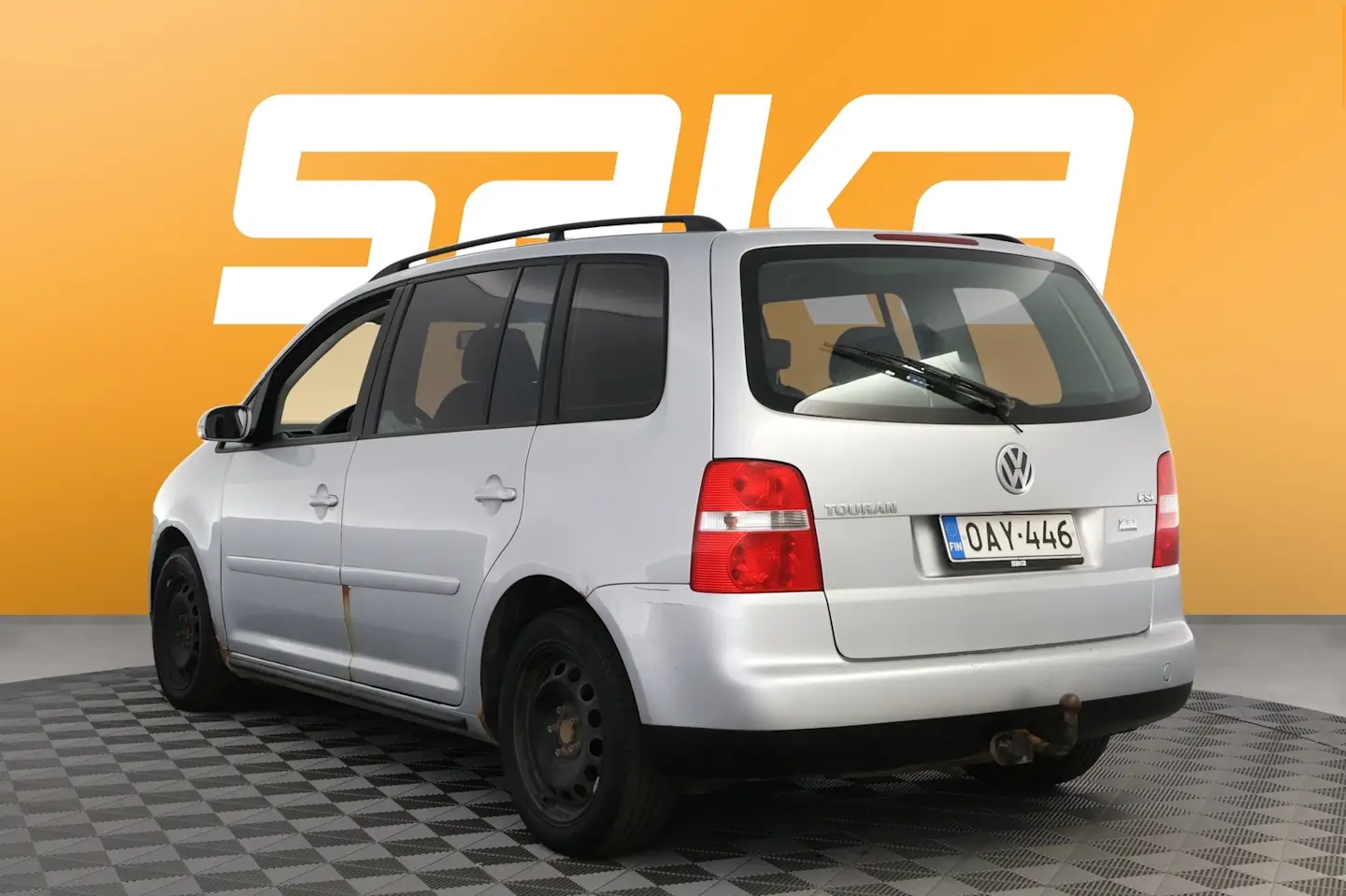 Car Image - 24NmHhuesj7T4FpWhgPRqR