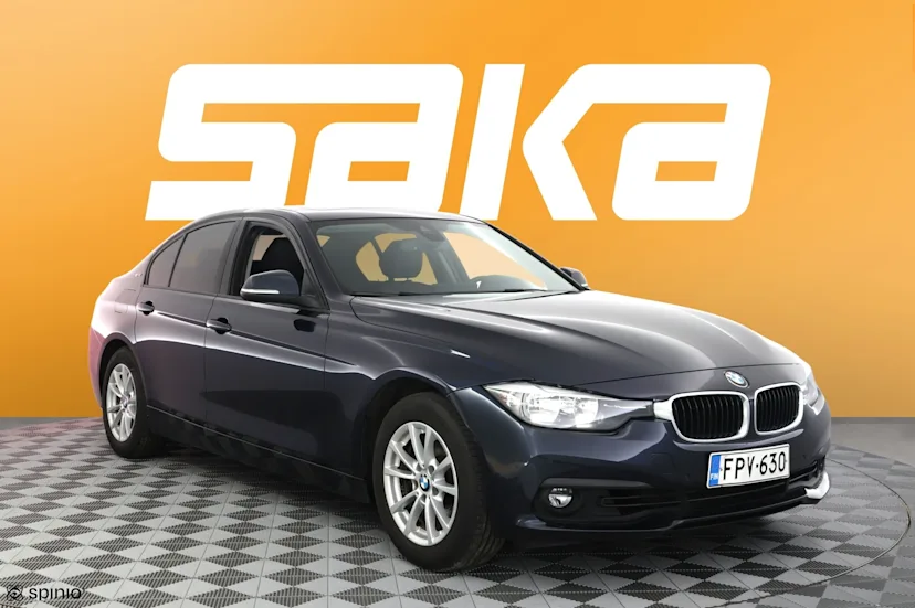 BMW 330