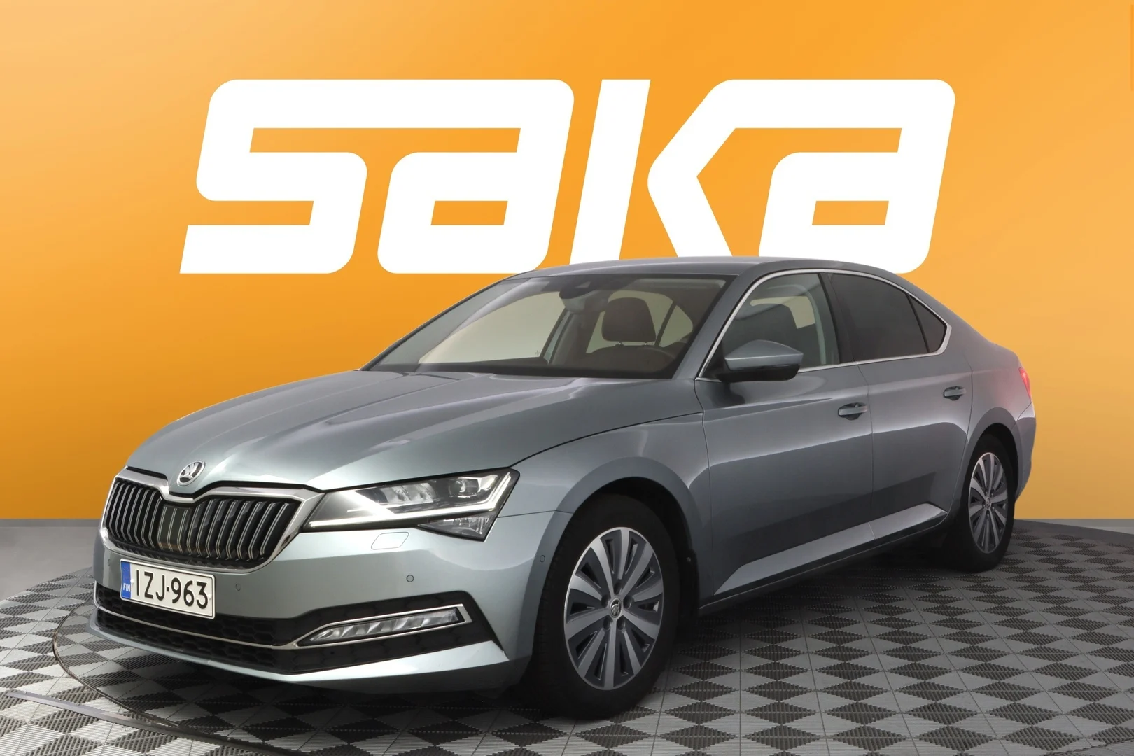 Car Image - tD4E0uzs7fSq6V8kZtrHF