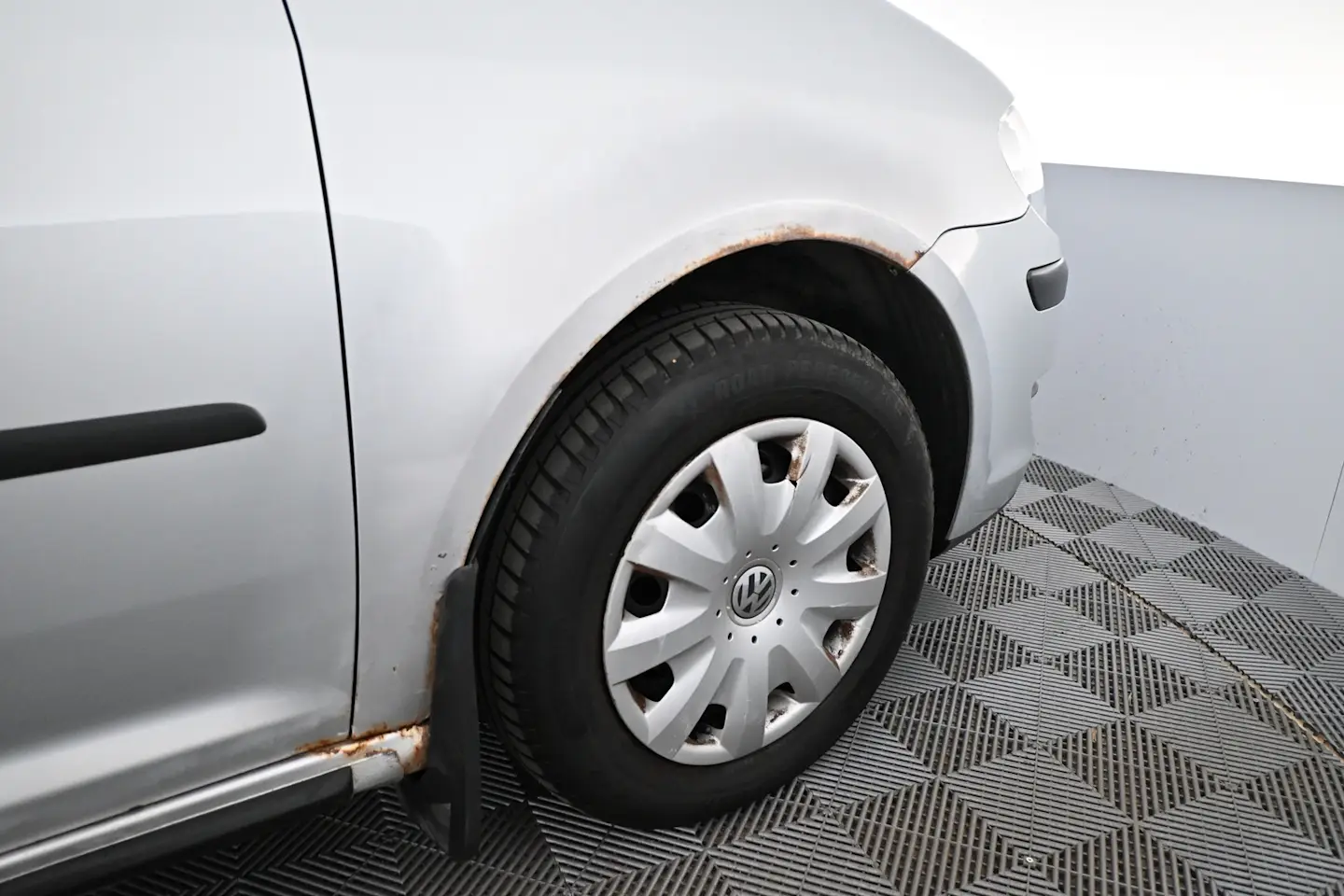 Car Image - 5xRuXrrYnFRqLJNPYRoOIp