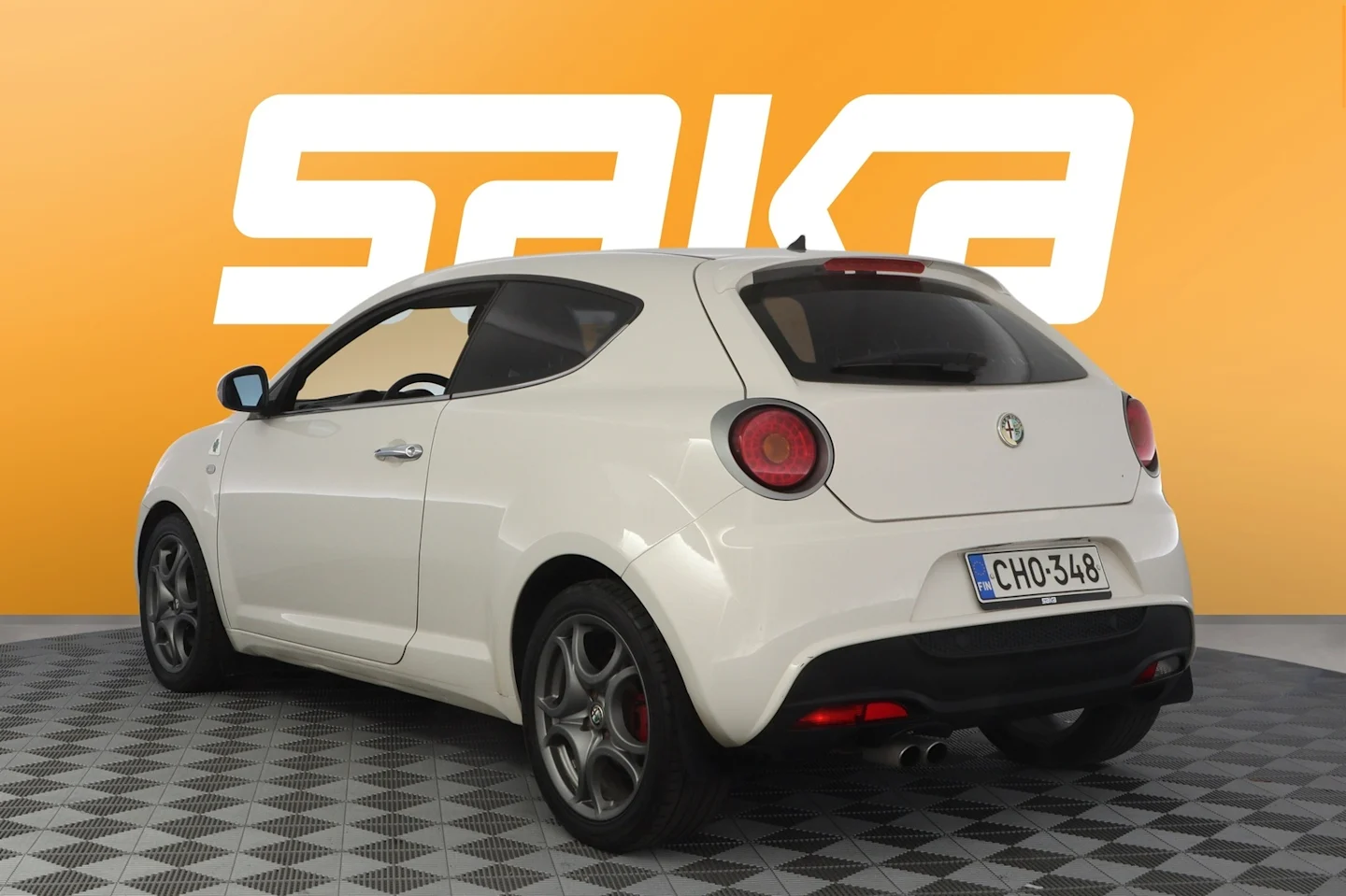 Car Image - 7ydKj9Nz8hufxerHE6A1tR