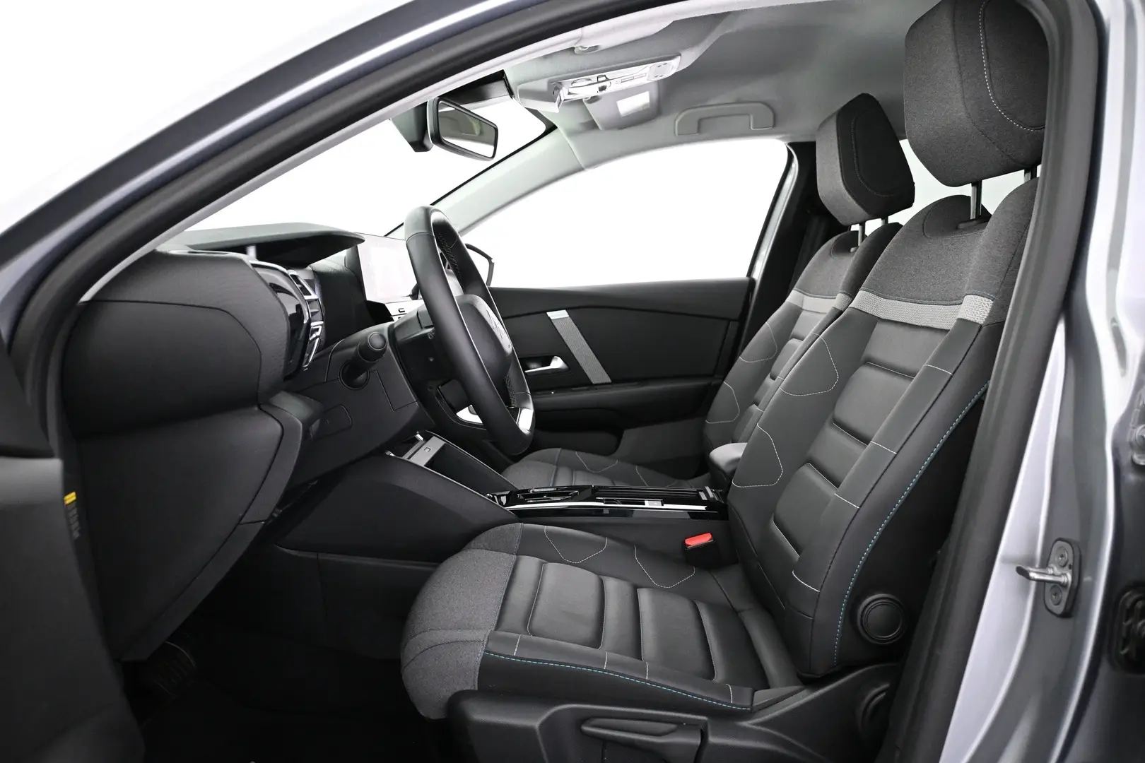 Car Image - 3jak0D5TLLX1d2NhyV5jpc
