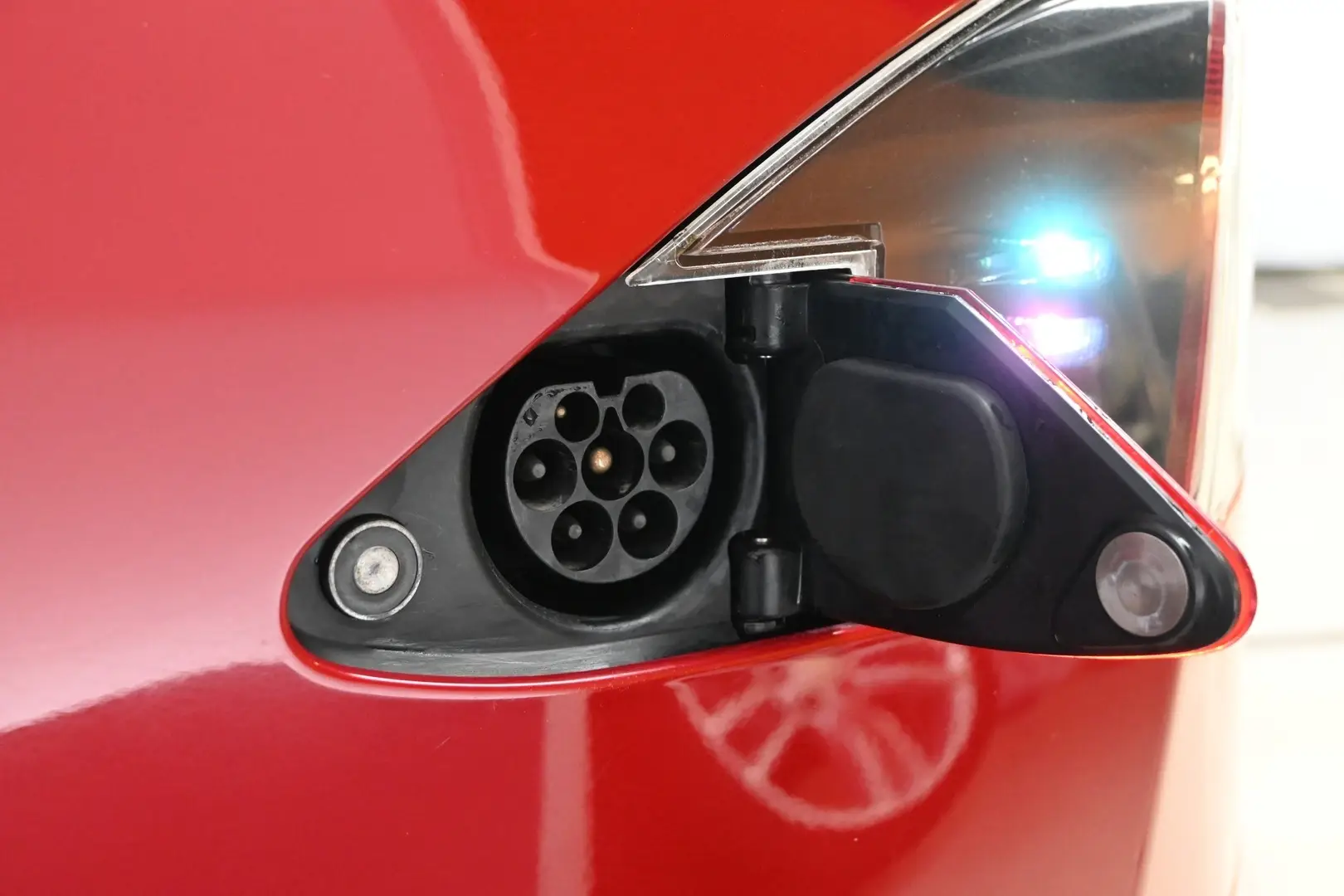 Car Image - 3XjuoKOKGaFOj0Yc2xGPt1