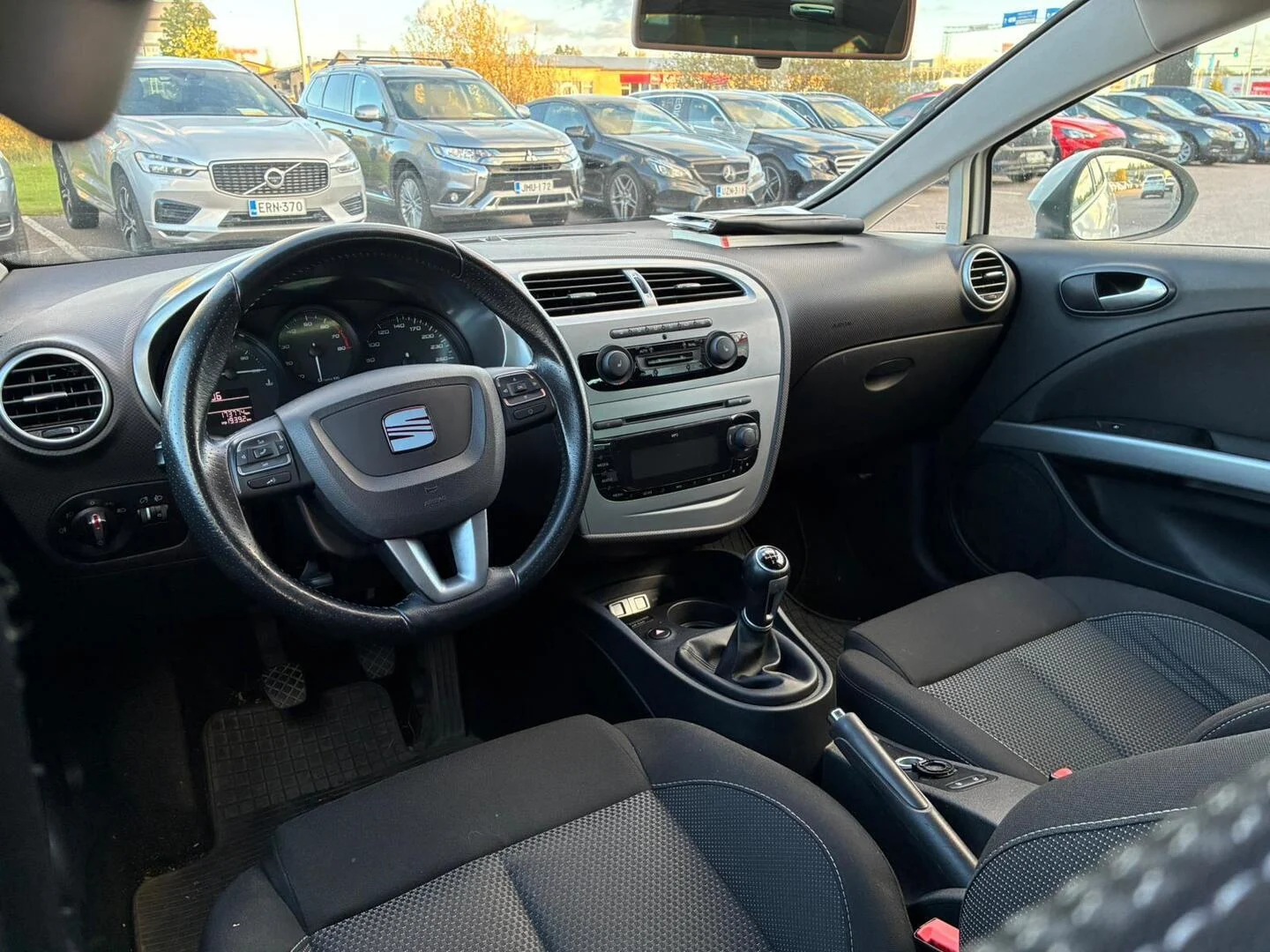 Car Image - 1luGWk98Ydj59KY4rwXeAr