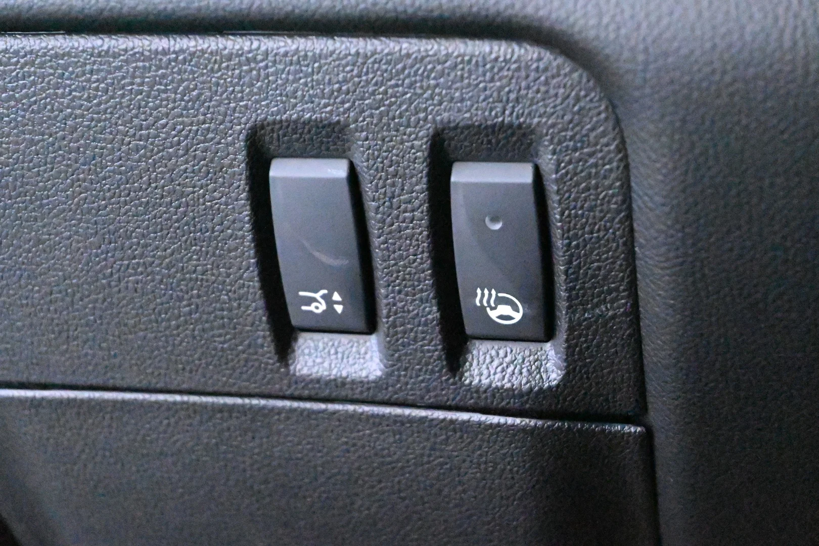 Car Image - 204vQF973EU9252FhTqrVV