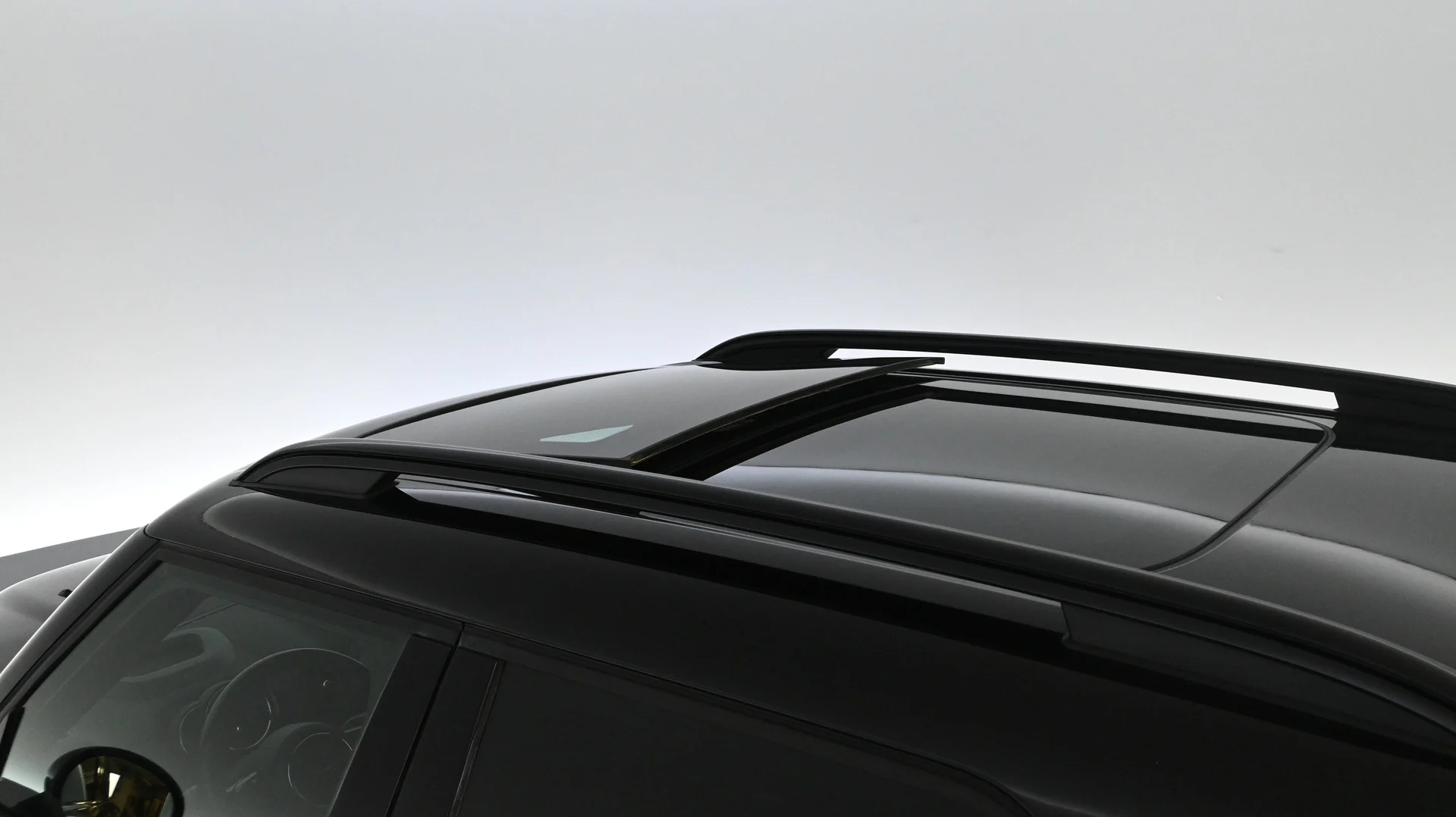 Car Image - 4KFSZ8nj8iIPlmlJsy7m5D