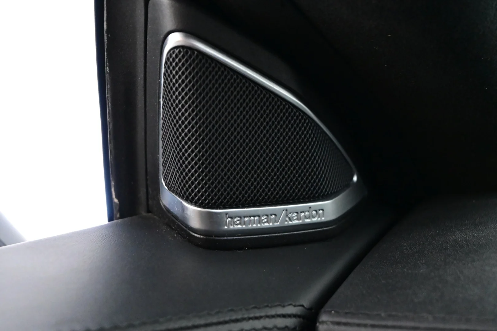 Car Image - 5kf1HhrL05B6zbieTvXmvt