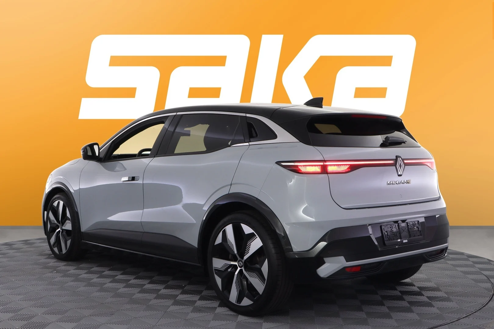 Car Image - 4SsNRxEsAZVGcAHUMzXCw3