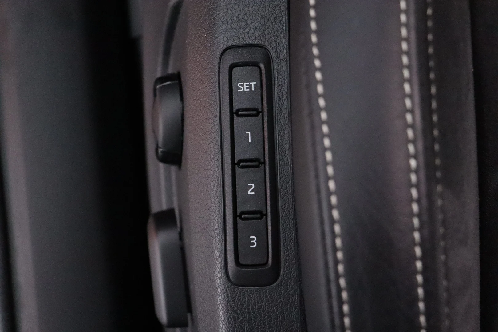 Car Image - 5doZKeuP5M3YKRhXH1TymY