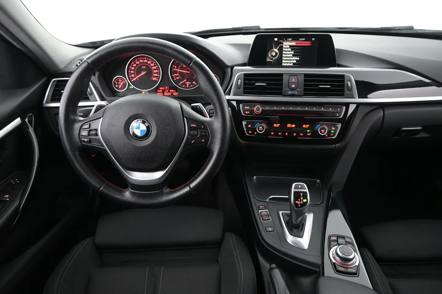 Car Image - 7jWSxeudiB5QsE2Hm0hgqS