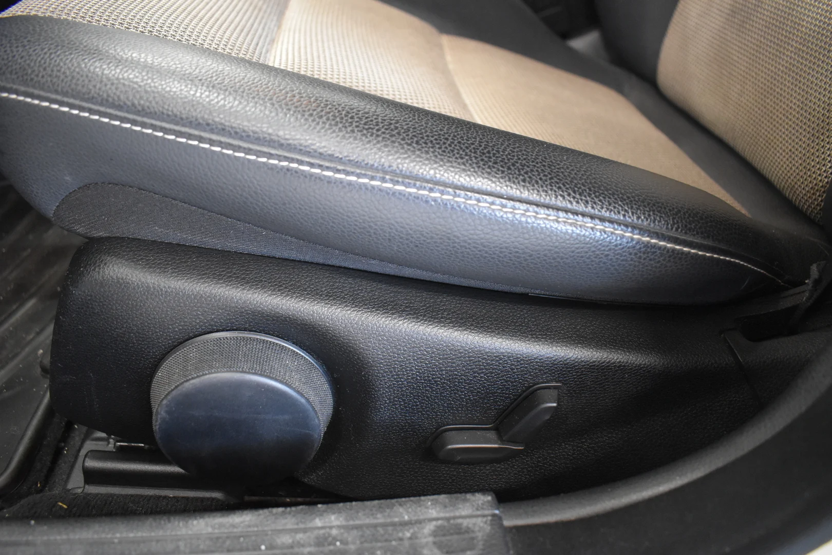 Car Image - 7q08GUI73bNVZ6CWWLMxJv