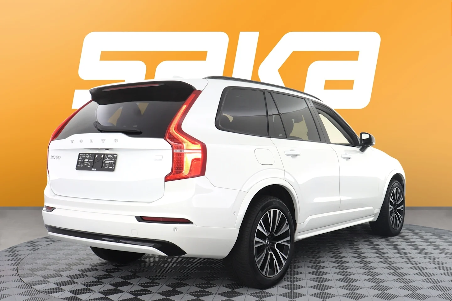 Car Image - 3yRjCiy5EDWb5wE8V5Y0uk