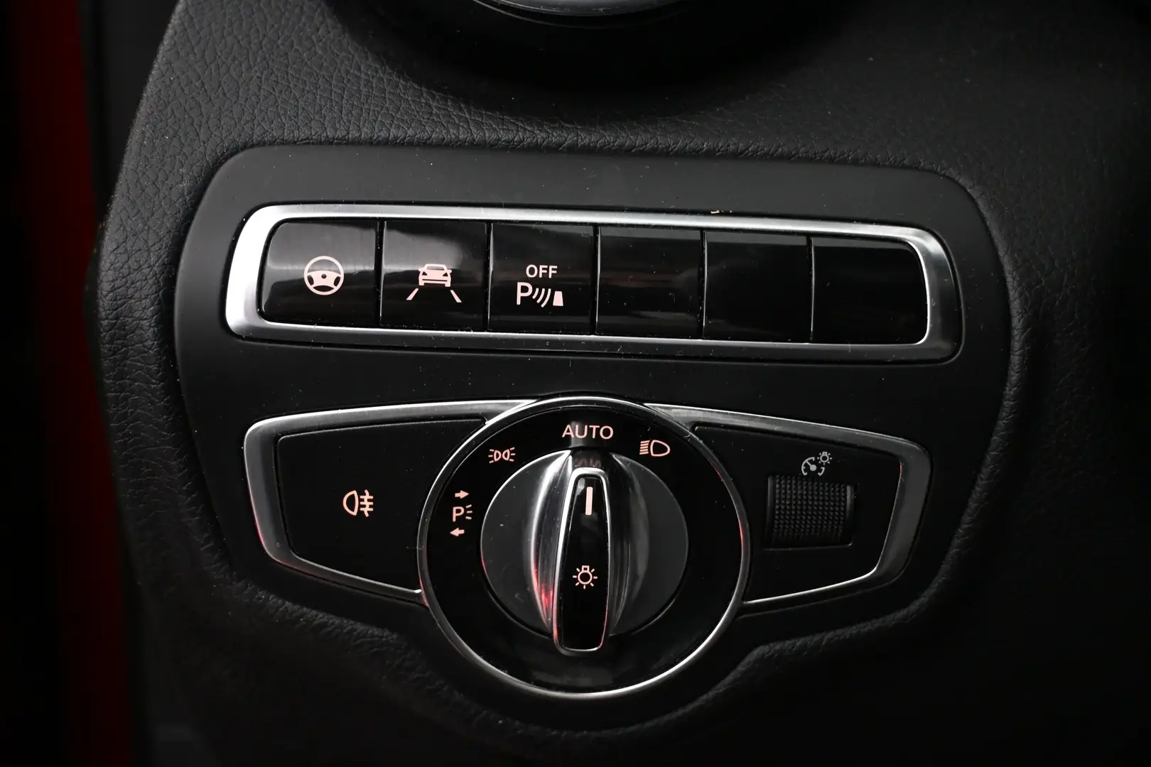 Car Image - 5a1ZaSGWu4Rmvm6DrLv7Of