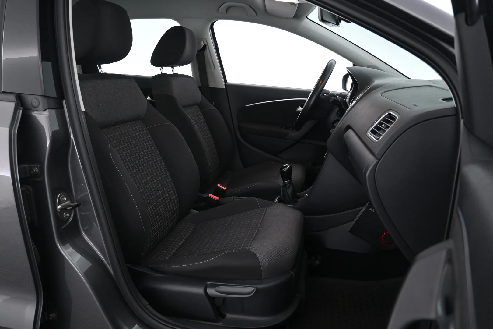 Car Image - 6ktvjDKgTwiEmBQMMOwFmW