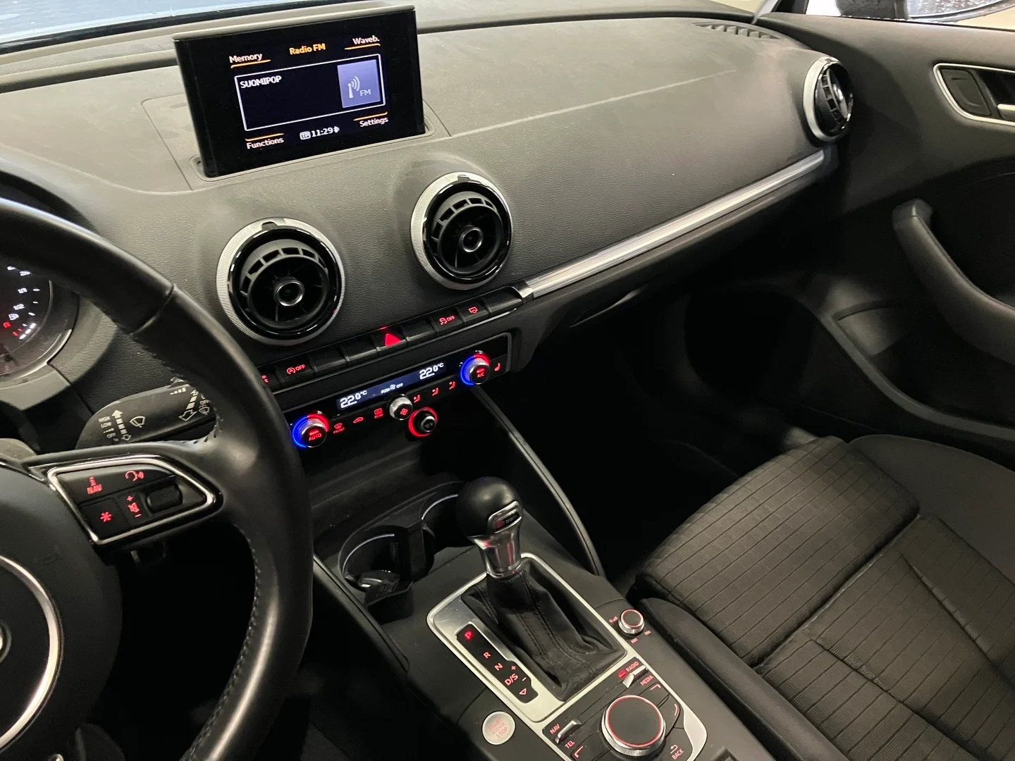 Car Image - ieNdAIYuROZc9wvjiRVPw