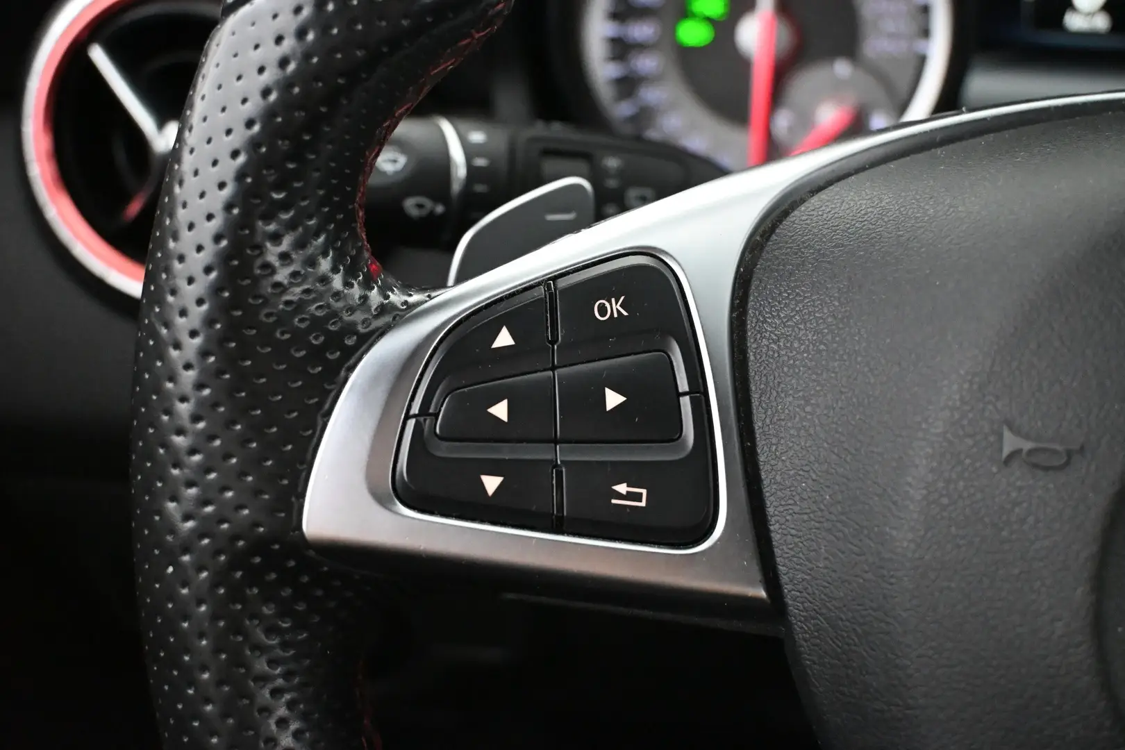 Car Image - 660anctKAq0SFdB6Jf5UOf