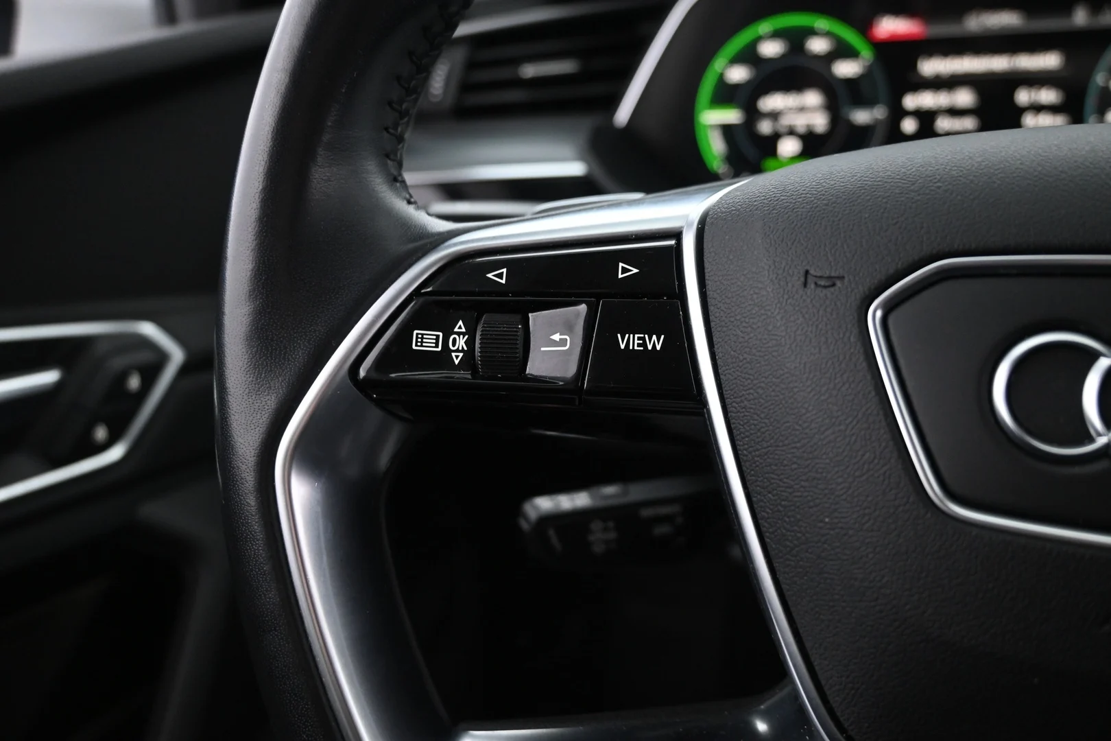 Car Image - 6DlojBzSH0IRbx6enEV7Hz