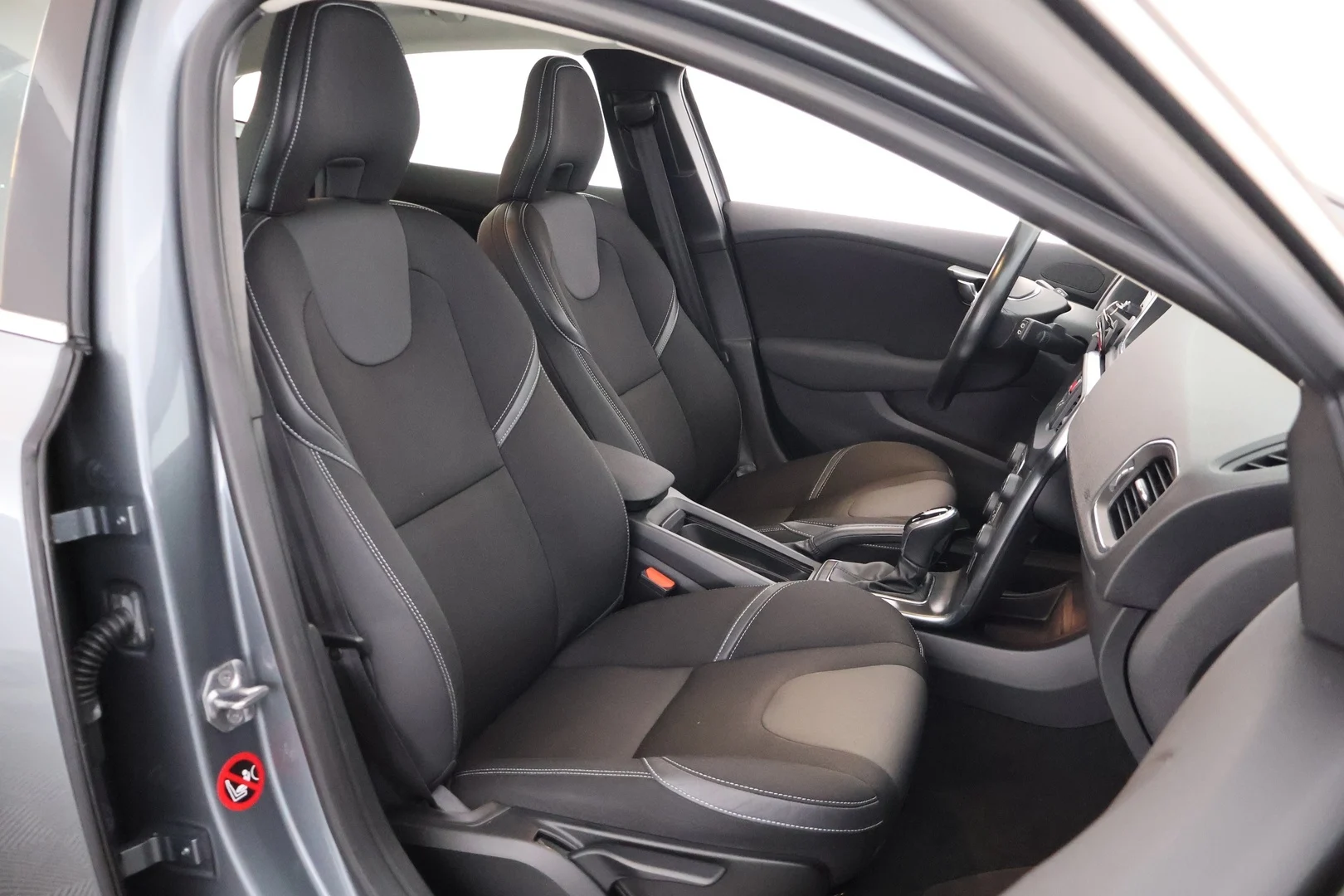 Car Image - 40ovQ7aV2ANLlkiMnUKdU4
