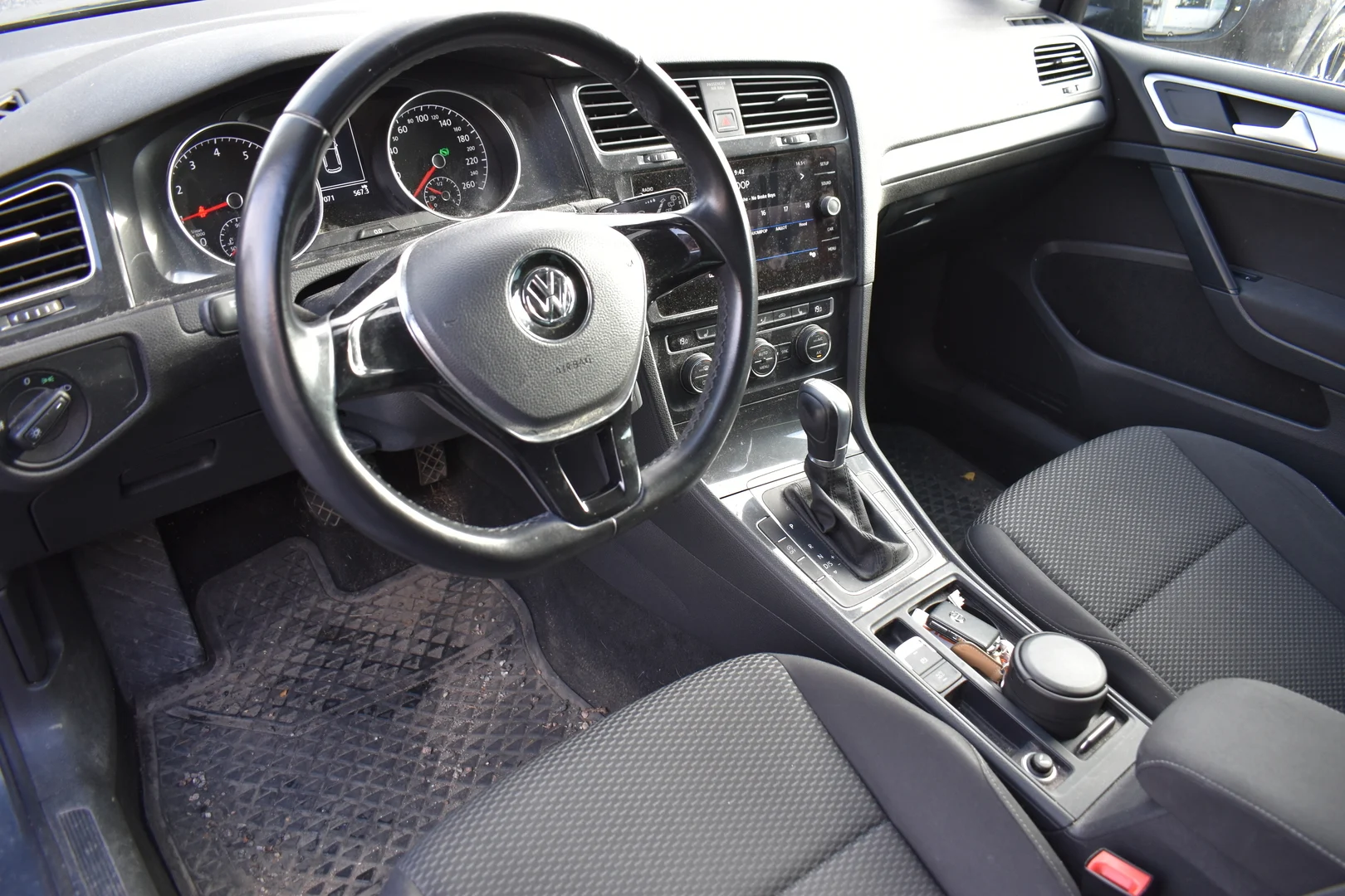 Car Image - 2ImImYSj80JNuUQN5tbtQZ